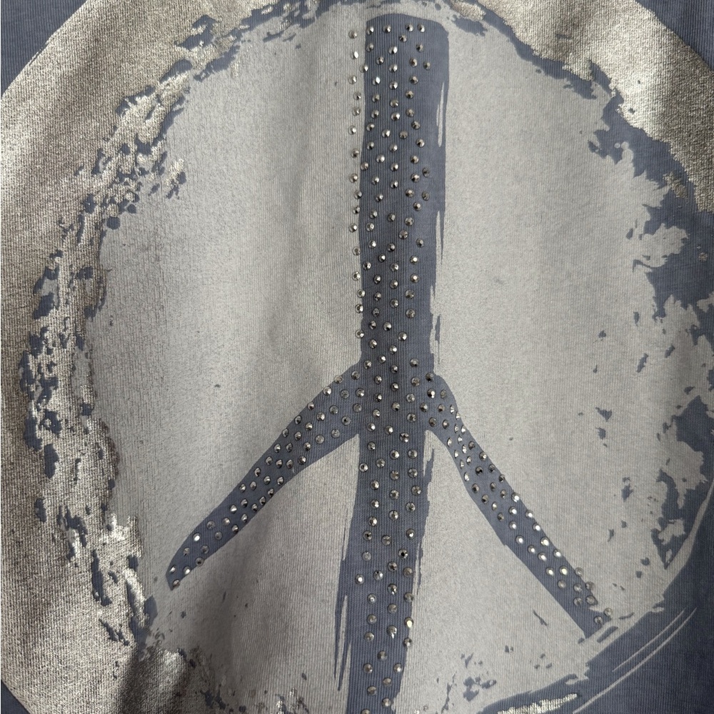 Made In Italy Blue rhinestone Peace Sign T- NWOT - Picture 2 of 6